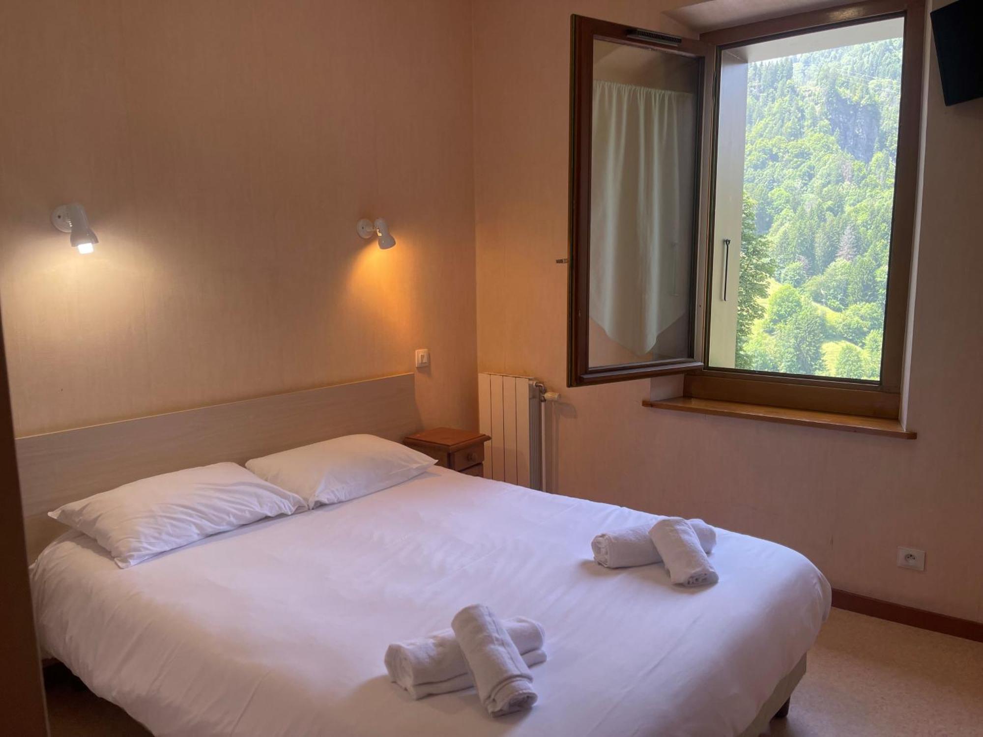 Hotel Le Montblanc Flumet Exterior photo